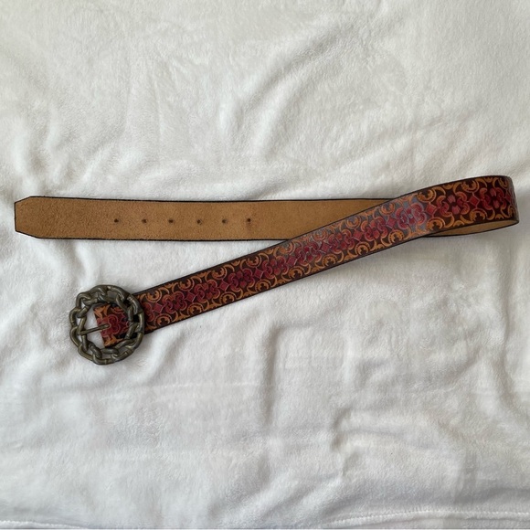 FOX & FLUEVOG 1970s Handmade Leather Belt with Brass Buckle - Picture 4 of 12